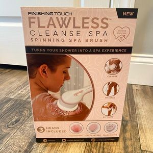 Brand New Finishing Touch Flawless Cleanse Spa Spinning Brush